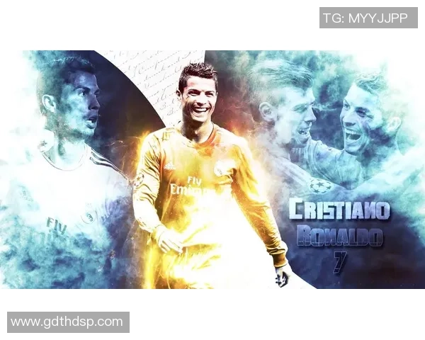 黑白色调下的足球传奇人物壁纸展现球场英姿与历史风采